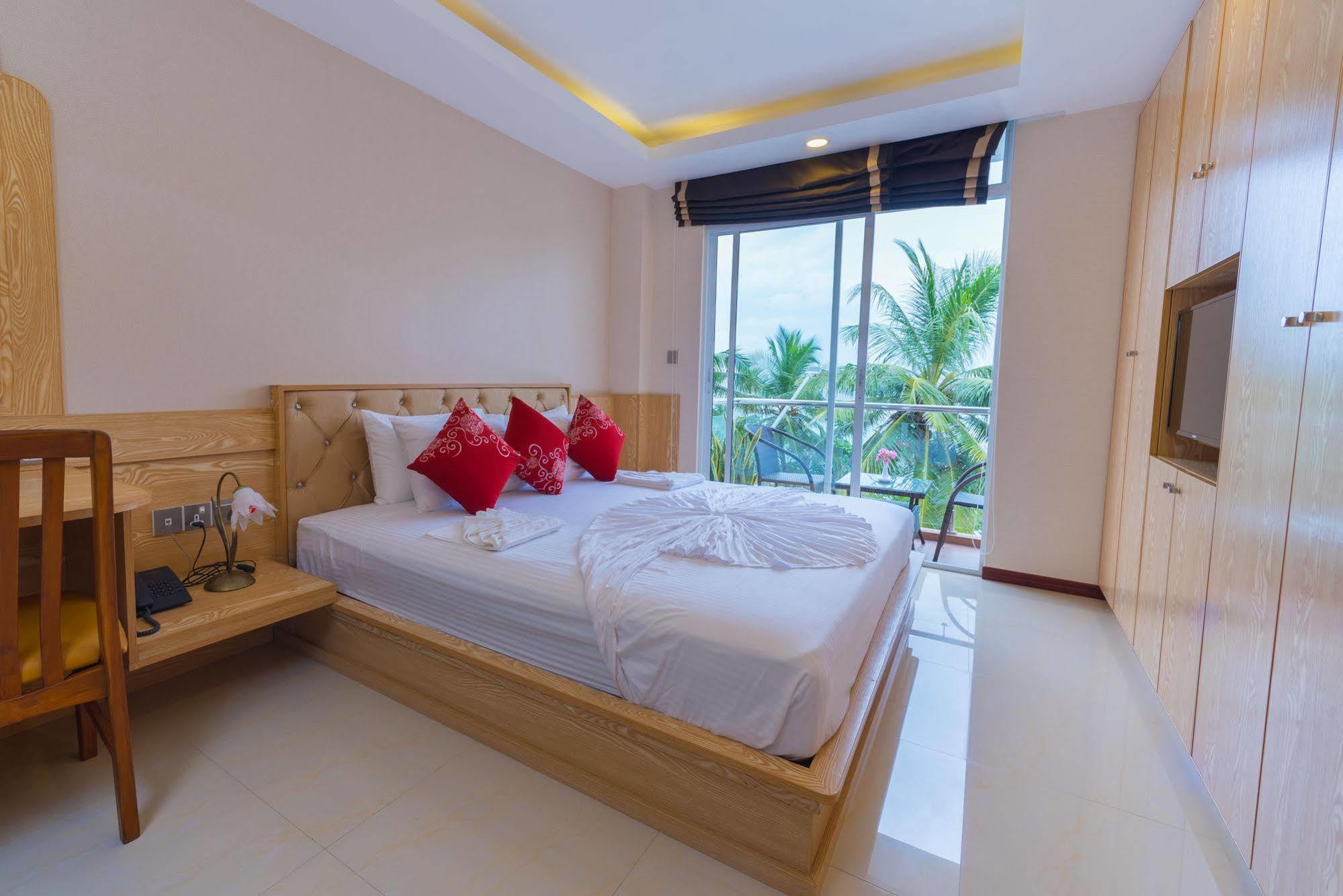 Hathaa Beach Maldives Hulhumale Bagian luar foto